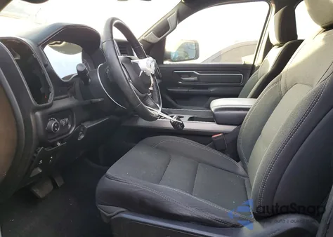 2019 Ram 1500 Big Horn/Lone Star из США, поврежденный, VIN 1C6RREFT0KN891853